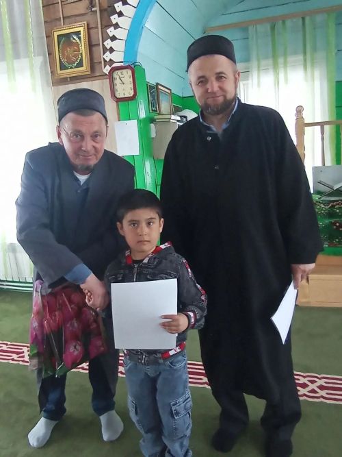 Күәм авылы мәчетендә балалар арасында бәйге үтте