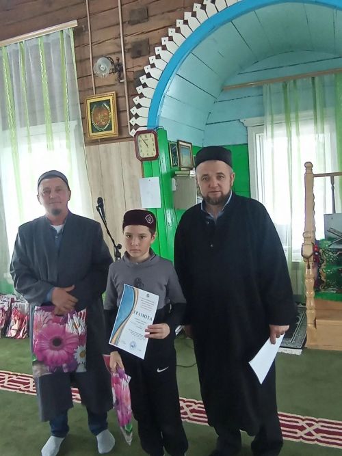 Күәм авылы мәчетендә балалар арасында бәйге үтте
