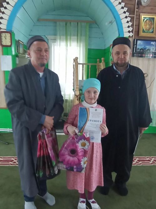Күәм авылы мәчетендә балалар арасында бәйге үтте