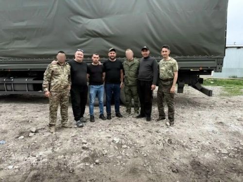 Район халкыннан махсус хәрби операциядә катнашкан егетләргә чираттагы ярдәме