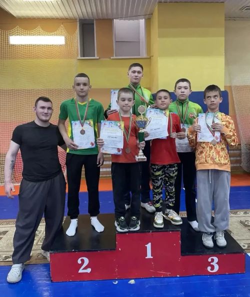 Арча районында «Игенче» агрофирмасы генераль директоры Хатибуллина Нәсимә Гариповна призына көрәш буенча ярышлар узды