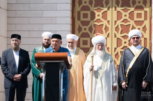 Камил Сәмигуллин: Бөтен дөнья Казанда басылган Коръәннән файдаланачак