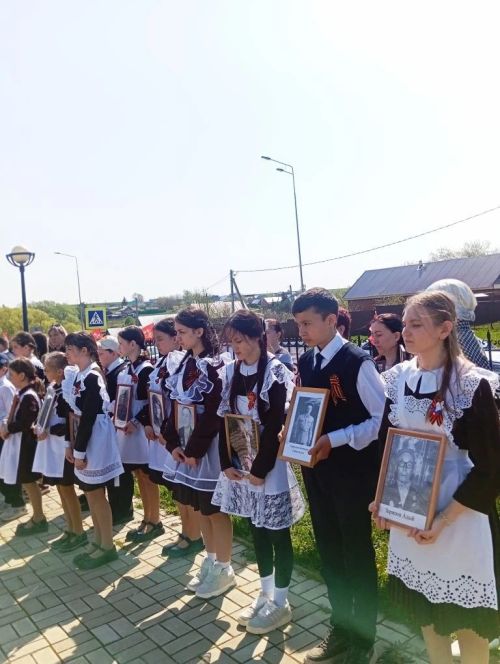 Олы Бәрәзә авылында да Бөек Җиңүнең 81 еллыгы хөрмәтенә тантаналы чара узды