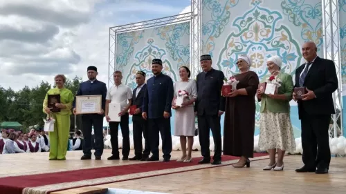 Район Сабан туенда райондашларыбызга дәүләт бүләкләре дә тапшырдылар