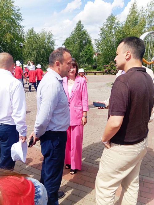 «Туган ягым» мәдәният һәм ял паркында Алдынгылар хәрәкәте мәктәп яны лагерьларында ял итүче балаларны матур чарага җыйды
