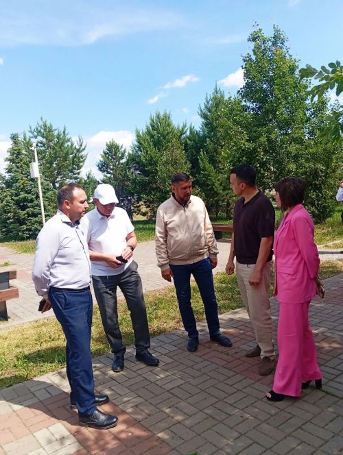 «Туган ягым» мәдәният һәм ял паркында Алдынгылар хәрәкәте мәктәп яны лагерьларында ял итүче балаларны матур чарага җыйды