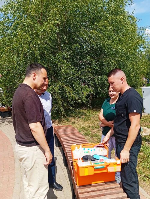 «Туган ягым» мәдәният һәм ял паркында Алдынгылар хәрәкәте мәктәп яны лагерьларында ял итүче балаларны матур чарага җыйды