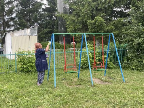 Югары Сәрдәдә балалар мәйданчыгы яңартылды