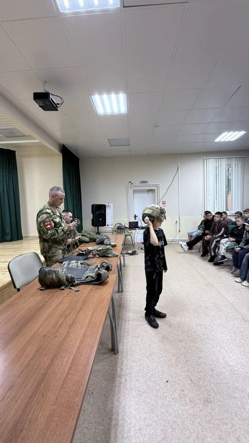 «Чулпан» лагеренда мөһим очрашу: патриотик тәрбия