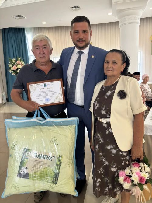 Гаилә, мәхәббәт һәм тугрылык көне уңаеннан «Кала тау» ресторанында бик матур, күңелгә үтеп керерлек, рухи чара узды