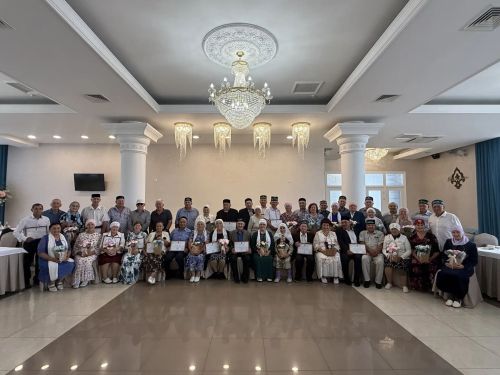 Гаилә, мәхәббәт һәм тугрылык көне уңаеннан «Кала тау» ресторанында бик матур, күңелгә үтеп керерлек, рухи чара узды