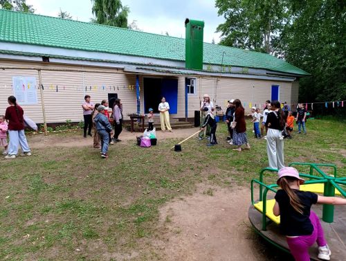 Дусым авылын гөрләтеп балалар сабан туе узды
