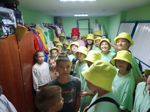Түбән Бәрәскә һәм Олы Мәңгәр мәдәният йортларында «Ура, Авылга!» проекты зур бәйрәмгә әверелде