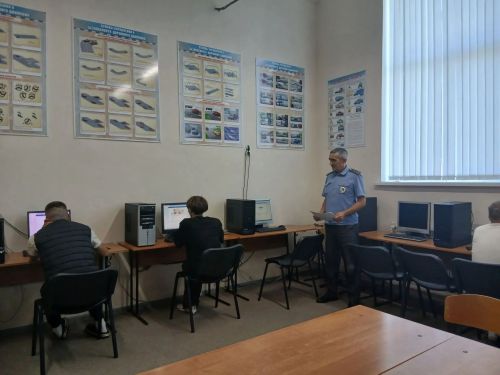 Имтиханны  24 кешенең 18е уңышлы тапшырды