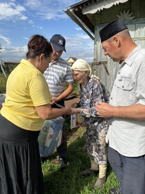 Олы Әтнә авылында яшәүче Гөлчирә апа Габдрахманова   95 яшьлек юбилеен билгеләп үтте