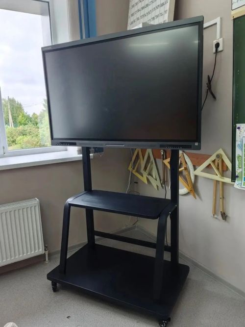 Яңа Шашы мәктәбенең информатика кабинеты яңартылды