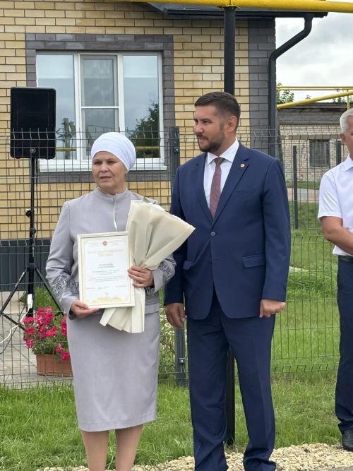 Түбән Бәрәскә авылында яңа авыл җирлеге бинасы ачылды