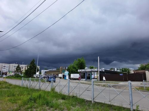 Татарстанда яшенле яңгыр һәм көчле җил көтелә