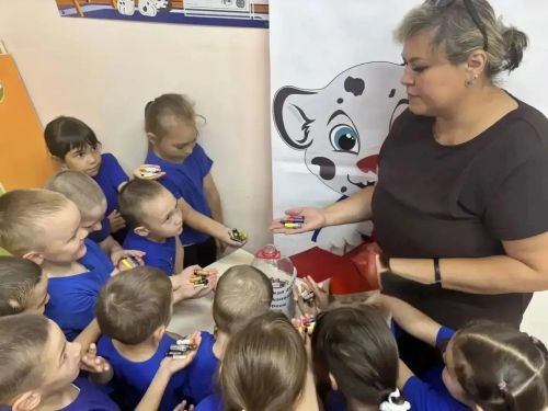 Олы Әтнә балалар бакчасының Алдынгылар хәрәкәте катнашучылар акциядә катнашты