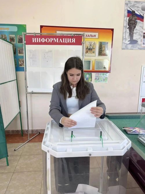1009 сайлау участогында барлык сайлаучыларның өчтән бере сайлады инде