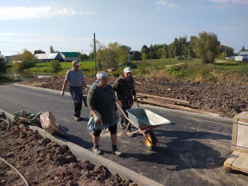 Ары авылы халкы бердәм булып өмә ясады