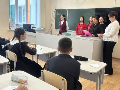 Әтнә мәктәбендә терроризмга каршы әңгәмә һәм «Капля жизни» акциясе узды