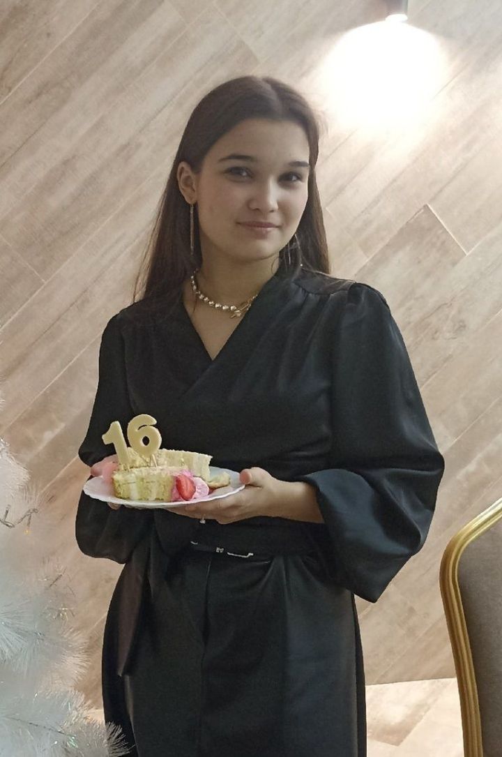 Күңгәр урта мәктәбенең чыгарылыш сыйныф укучысы Ралия Гарипованың химия фәненнән БДИ нәтиҗәсе 100 балл булды