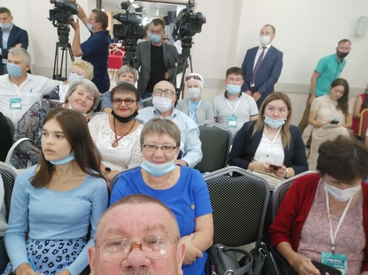 Гөлнар Мөхәмәдҗанова бүген Россия Журналистлар берлегенең "Инфорум"форумында катнаша