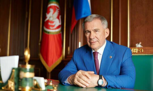 Татарстан Республикасы Президенты Раштуа бәйрәме белән котлый