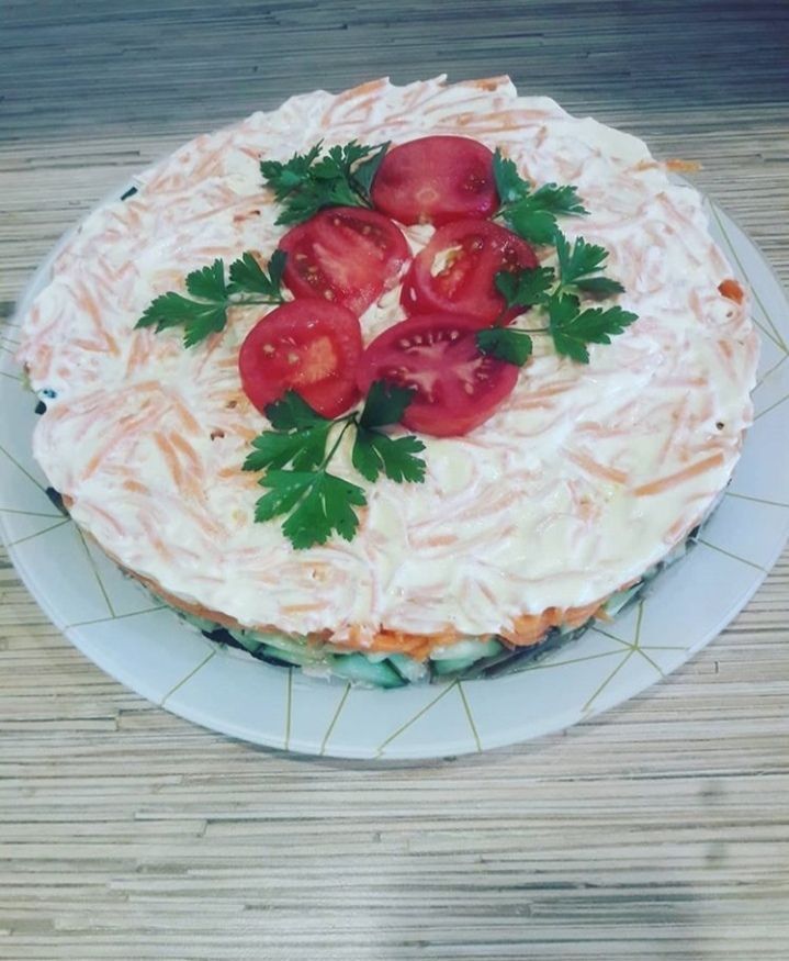 Яңа ел табынына «Тәмлүшкә» салаты