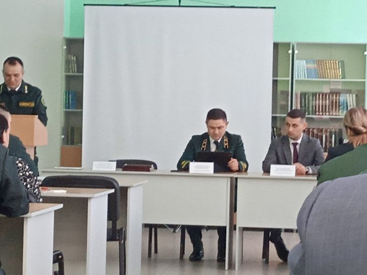 Әтнәгә Татарстан урман хуҗалыгы министрының беренче урынбасары килде