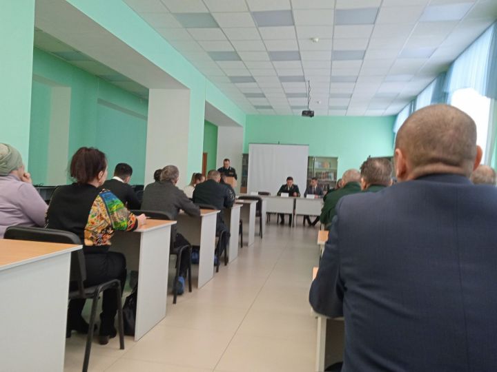 Әтнәгә Татарстан урман хуҗалыгы министрының беренче урынбасары килде