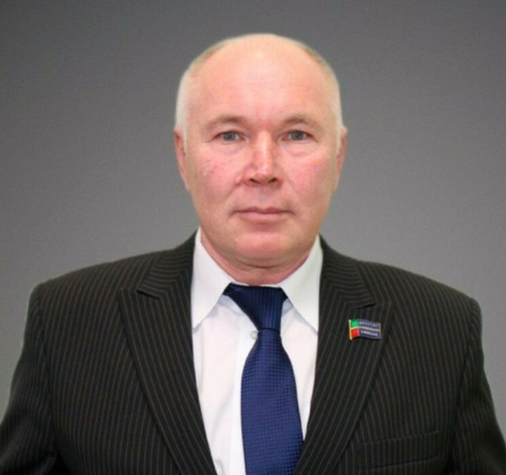 Яшел Үзән районының авыл җирлеге башлыгы контракт белән махсус хәрби операциягә киткән