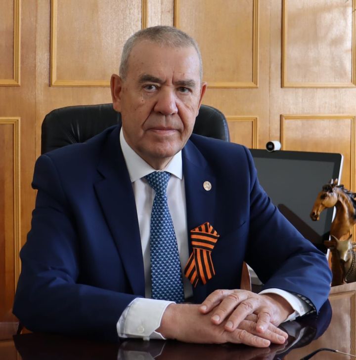 Бөек Ватан сугышының фидакарь тыл ветераннары һәм сугыш елы балалары!