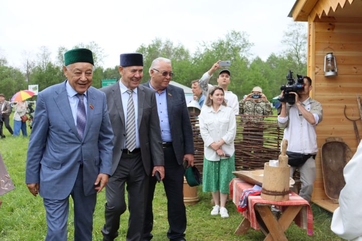 Әтнә сабантуе ачылышыннан фотолар