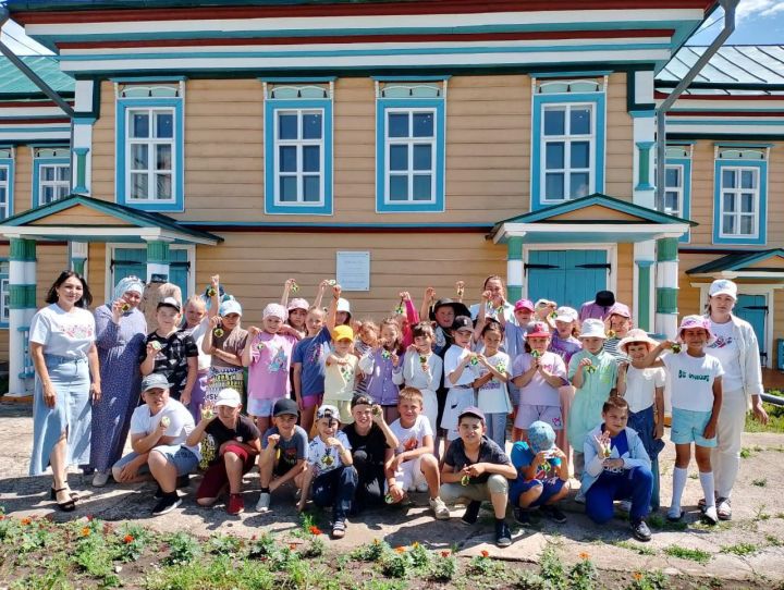 «Әтнә туган якны өйрәнү музее» на кунаклар килде