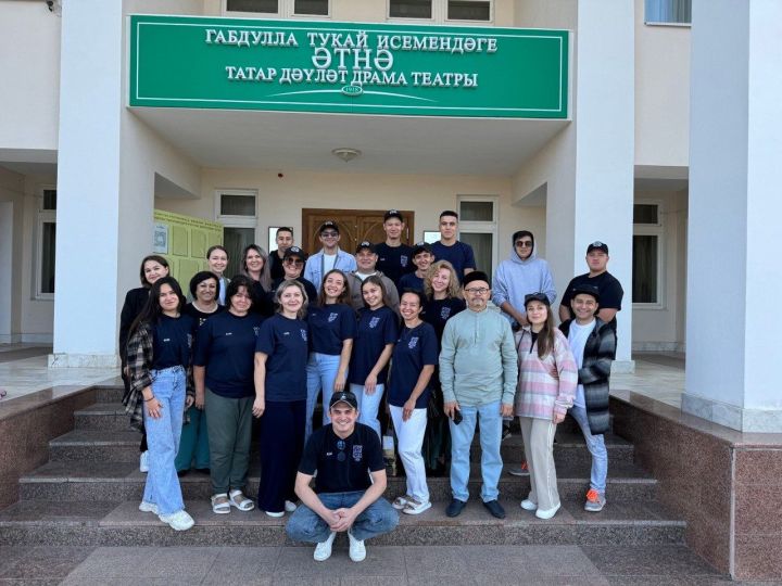 Әтнә театры коллективы Чечня башкаласы Грозныйга «Федерация» Бөтенроссия театр фестивалендә чыгыш ясый