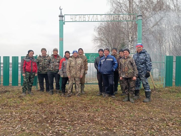 Чембулат авыл зиратында көзге өмә булды