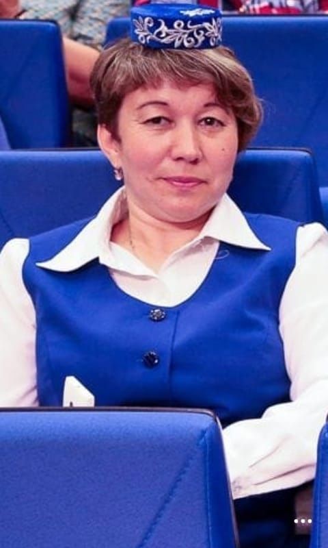 Күшәр авылы китапханәчесе Гөлүсә Галимҗанова  грант отты