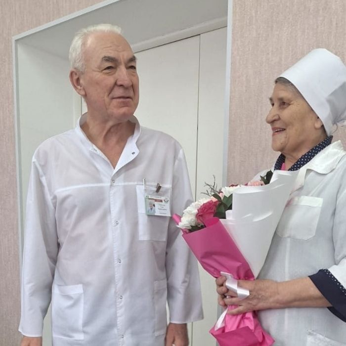 Әтнәдә изге күңелле шәфкать туташы лаеклы ялга китте