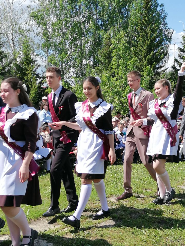 Әтнә укучыларын алда имтиханнар көтә
