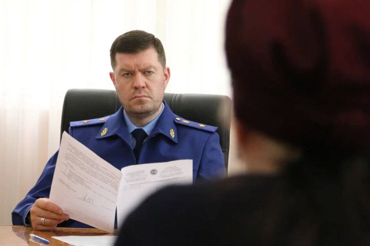 Альберт Суяргулов әтнәләрне кабул итә