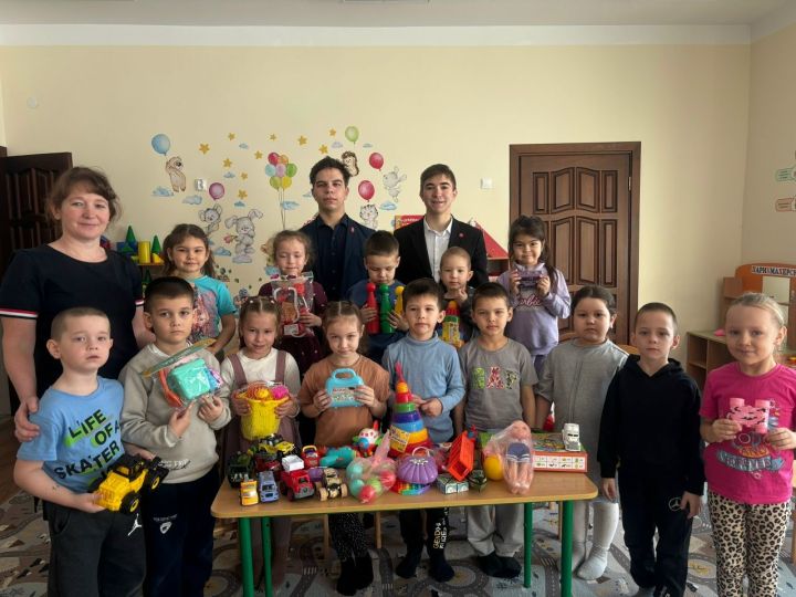Күәм урта мәктәбендә «Уенчык бүләк ит» акциясе  үтте