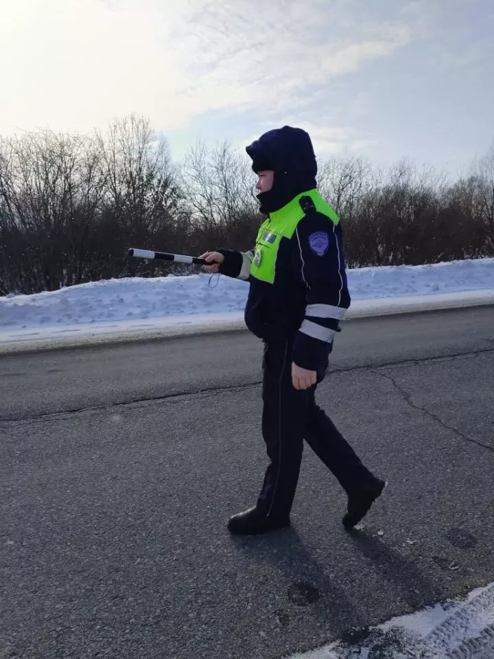 Стенага борчак аткан белән бер