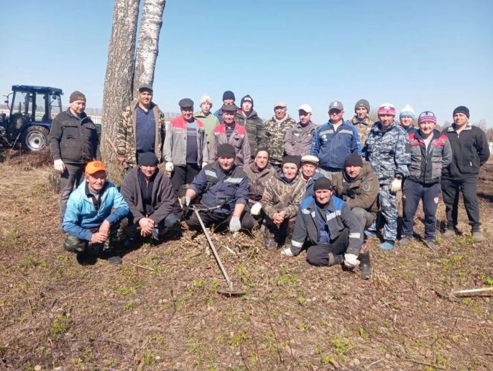 Чембулат авыл зиратында өмә булды